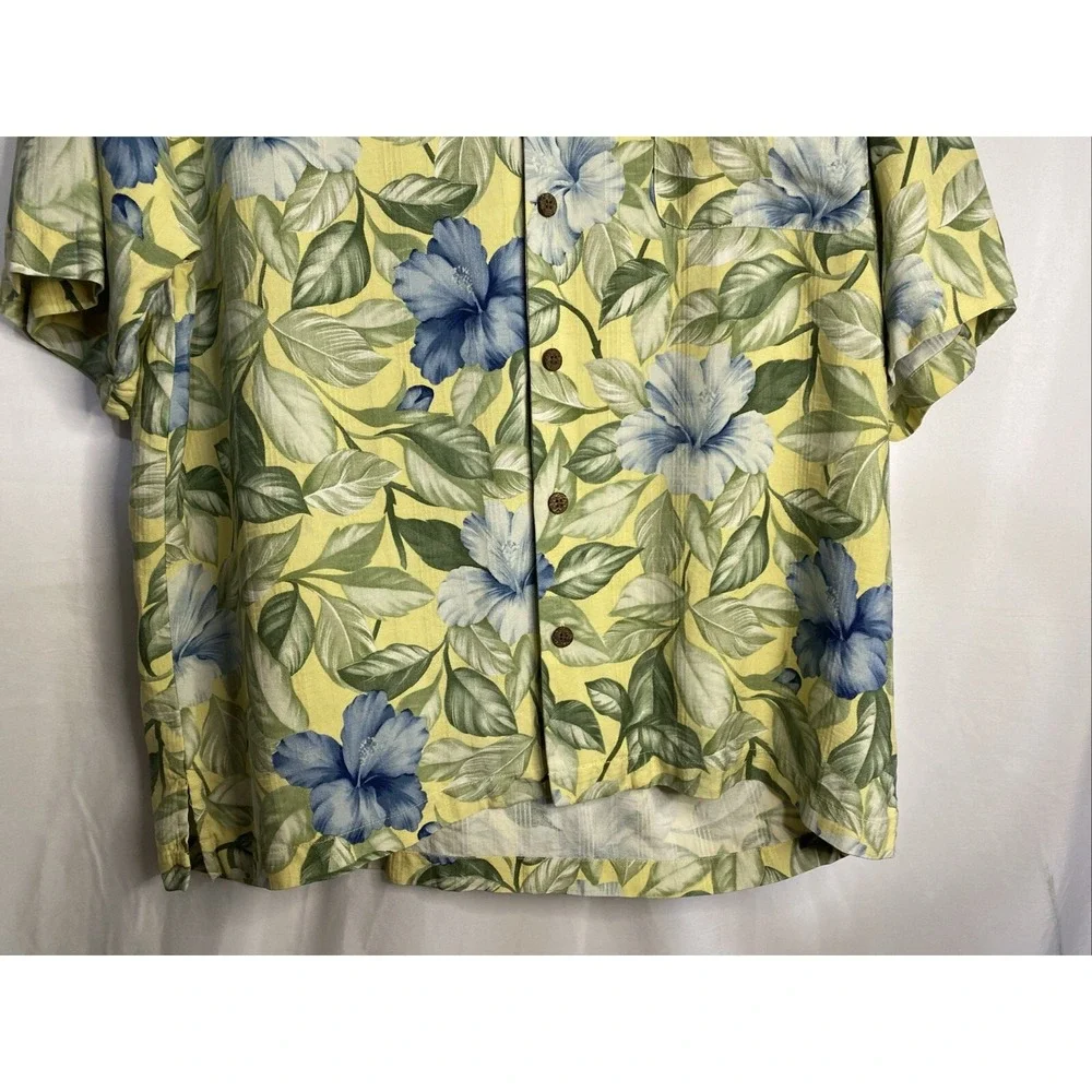 Tommy Bahama Camp Shirt Mens L Yellow Blue Hibiscus Silk Floral Short Sleeve Exc